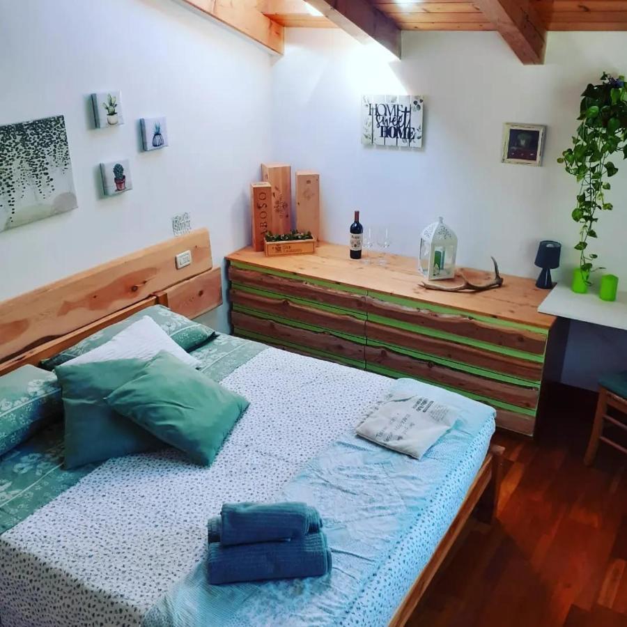 Ca Ulivi Bed & Breakfast Ala Exterior photo