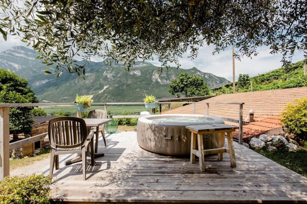 Ca Ulivi Bed & Breakfast Ala Exterior photo